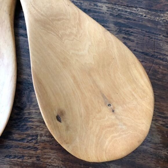 Giraffe Wooden Serving Utensils Hand Carved - Picture 5 of 9